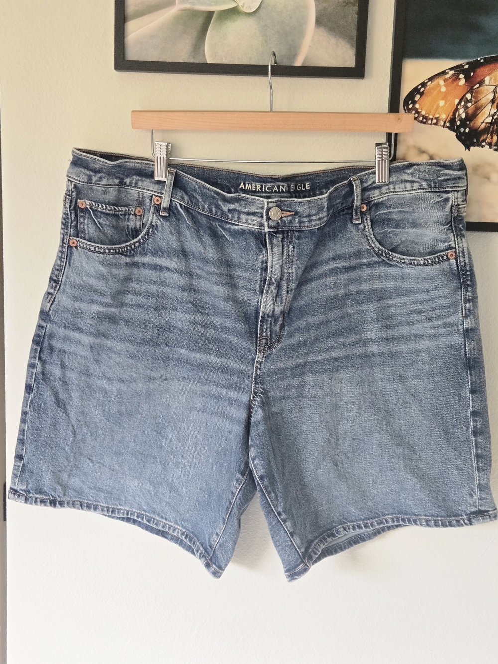 American Eagle Perfect Bermuda Denim Shorts Size 18 | High Rise Light Wash